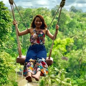 Meet your Posher, Candice